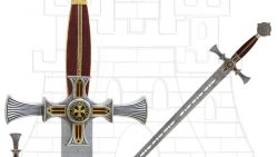 Espada templaria damasquinada 1 250x141 - Colgador de llaves con decorados templarios