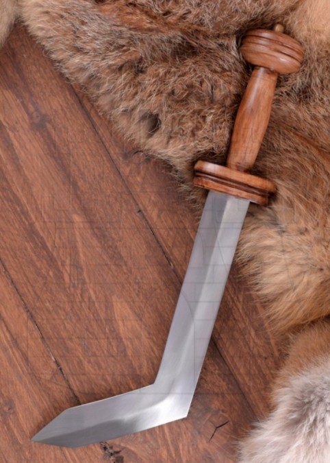 Espada Sica de Tracia 582x675 - Cuchillos de combate medievales