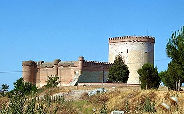 CASTILLO DE AREVALO - El Castillo de Alburquerque