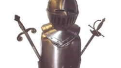 Busto medieval 250x141 - Diferencias entre una armadura funcional y una armadura decorativa