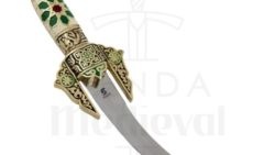 Daga Árabe curva decorada 250x141 - Las más bellas dagas históricas y de fantasía