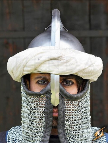 Armaduras y cascos persas