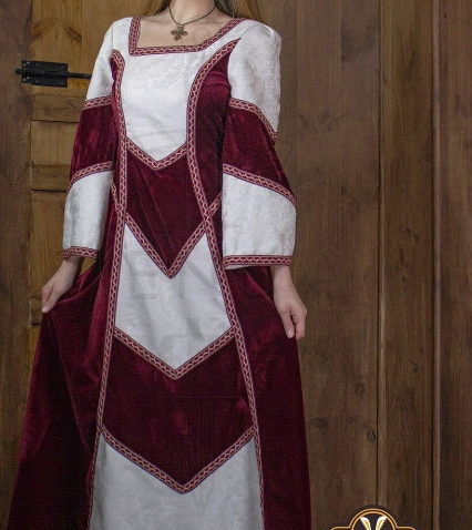 Vestido Medieval Reina Castilla La Mancha