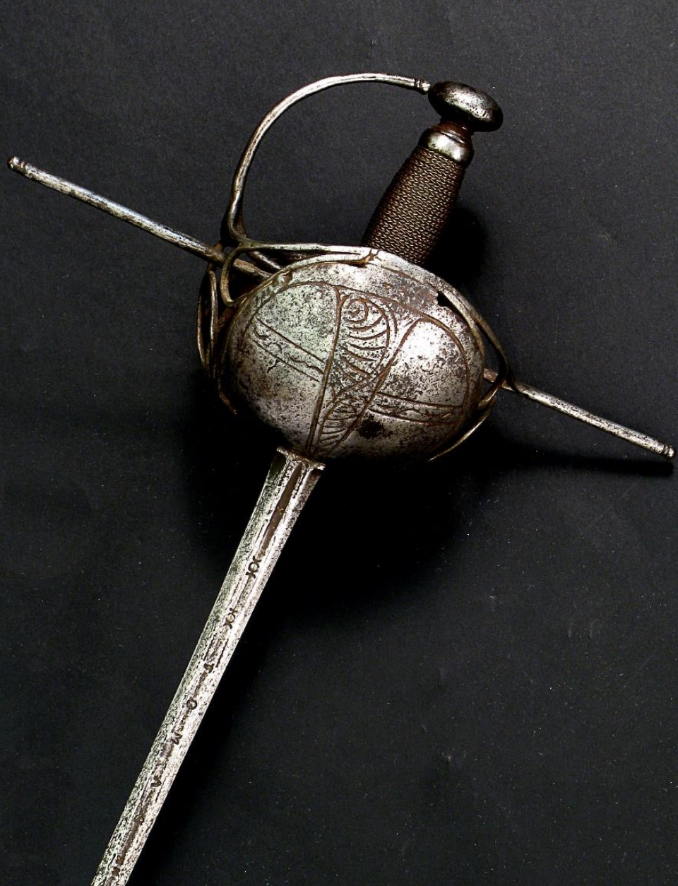 Espada 2 Conchas simétricas, Tomás de Ayala (siglo XVII)